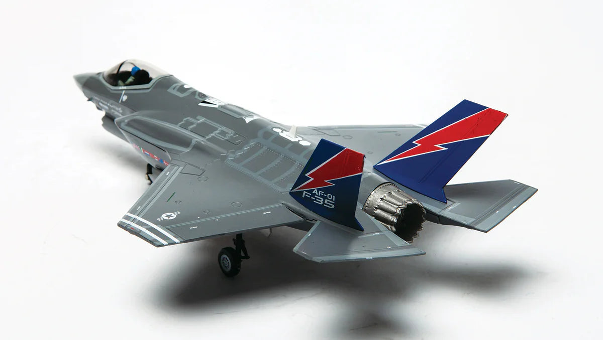 1:72 F-35A Lightning II Diecast Model – Edwards AFB USAF Stealth Jet