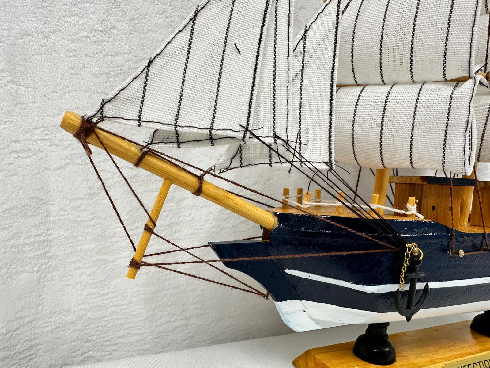Handmade Confection Ship Model 1r - 32cm - Collectors Gift