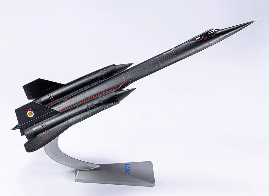 1:200 SR-71A Blackbird Diecast Model – USAF Stealth Recon Aircraft - Chame LTD