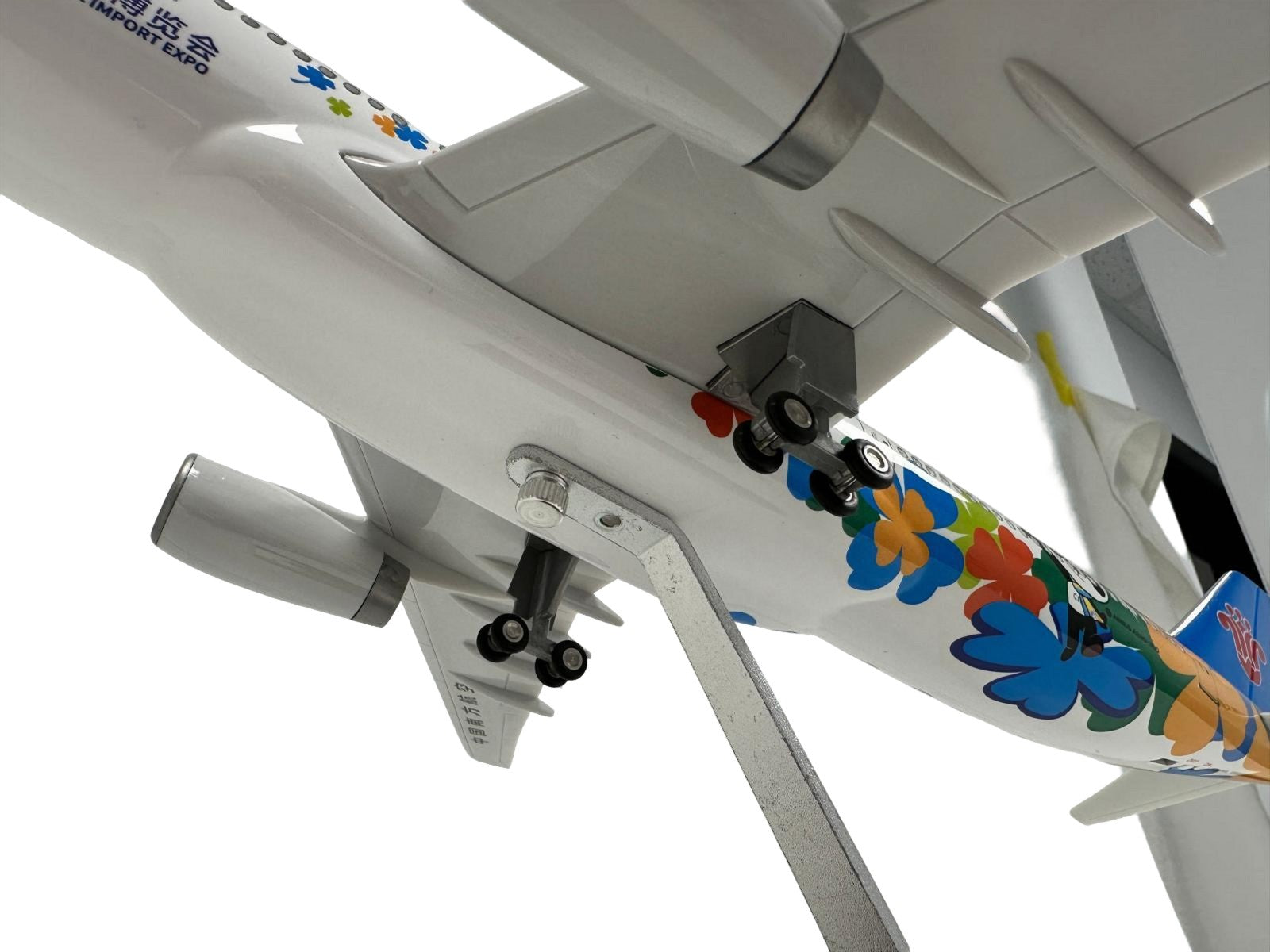 China South Model Plane Aircraft Large Scale Premium Airplane Lights Gift decor - Chame LTD