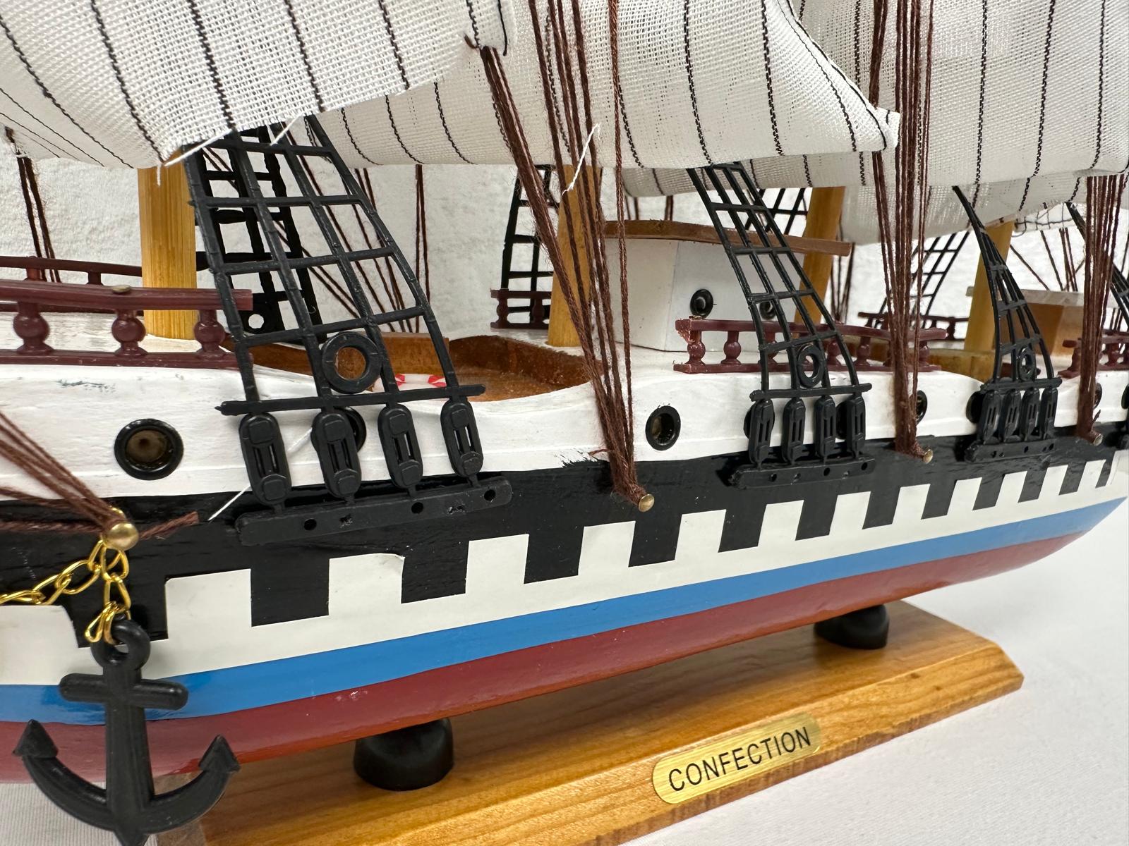Confection Model Ship 1N With Display Stand Assembled 50cm Handmade