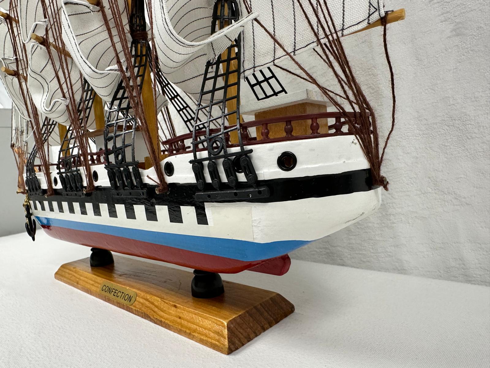 Confection Model Ship 1N With Display Stand Assembled 50cm Handmade