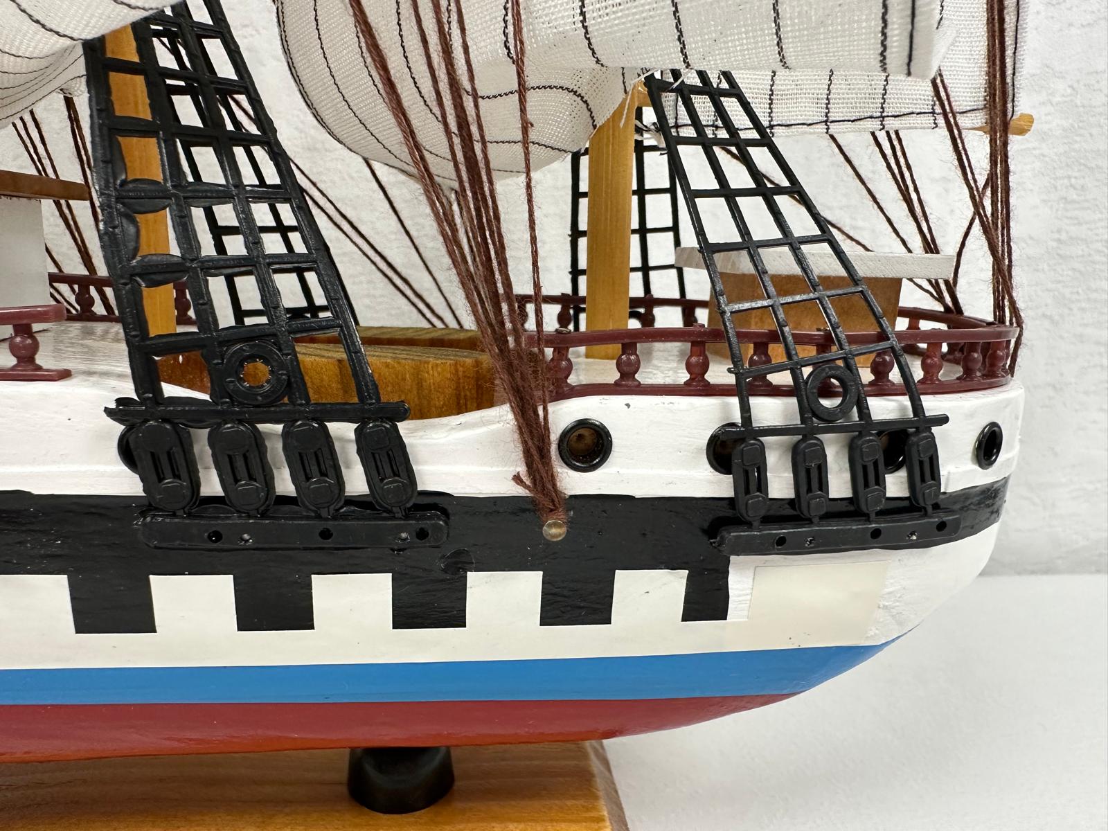 Confection Model Ship 1N With Display Stand Assembled 50cm Handmade