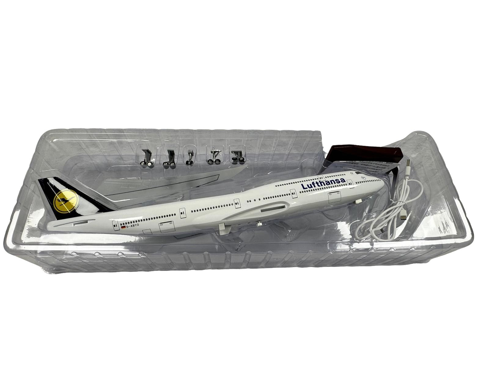 Lufthansa 747-8 Boeing Model Plane Premium Large Scale Ideal Gift With stand - Chame LTD