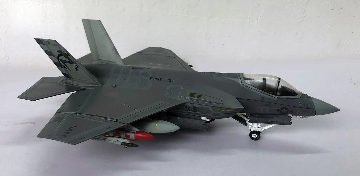 1:72 F-35C Lightning II Salty Dogs Diecast Model – VX-23 CF-03 Navy Stealth Jet