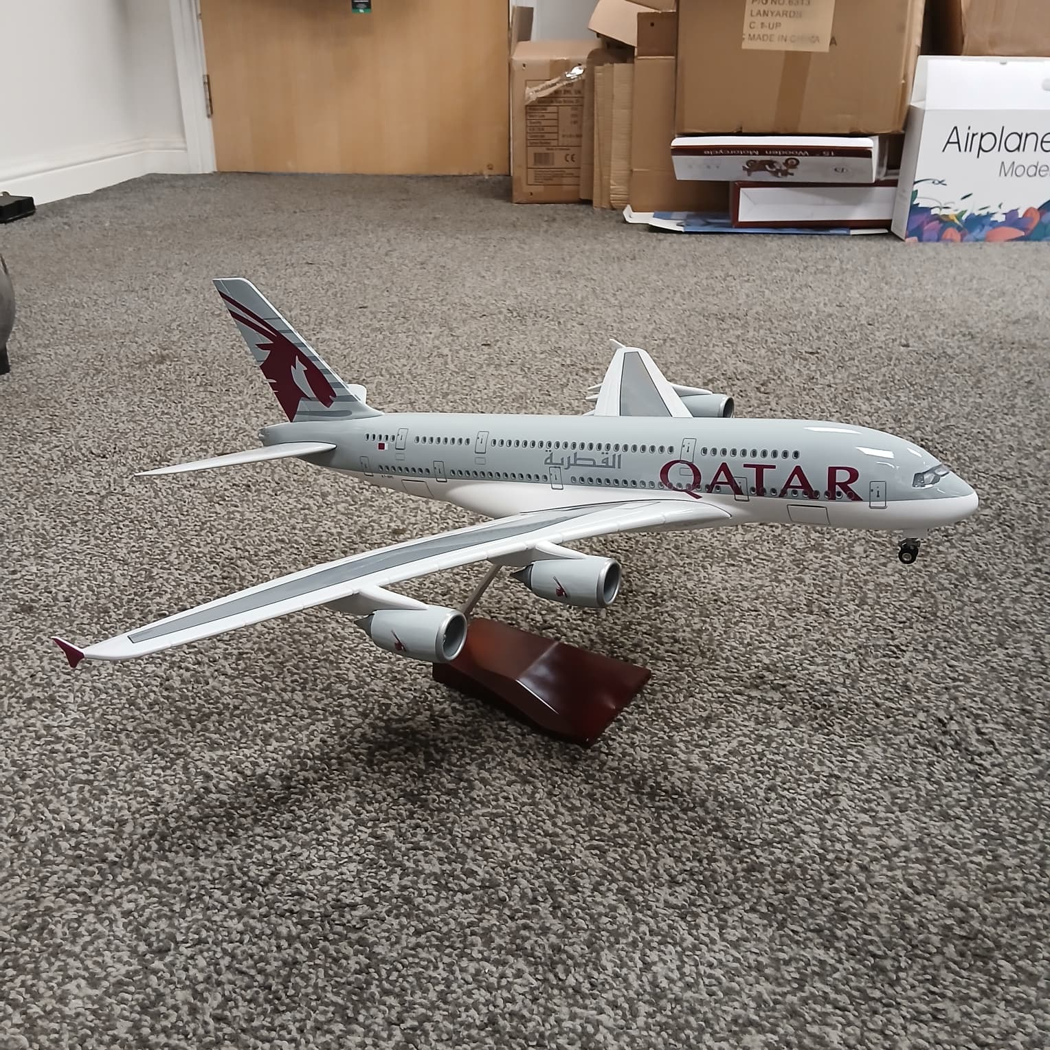Qatar Airways Airbus A380 Model Plane 1:160 Large Aircraft Display