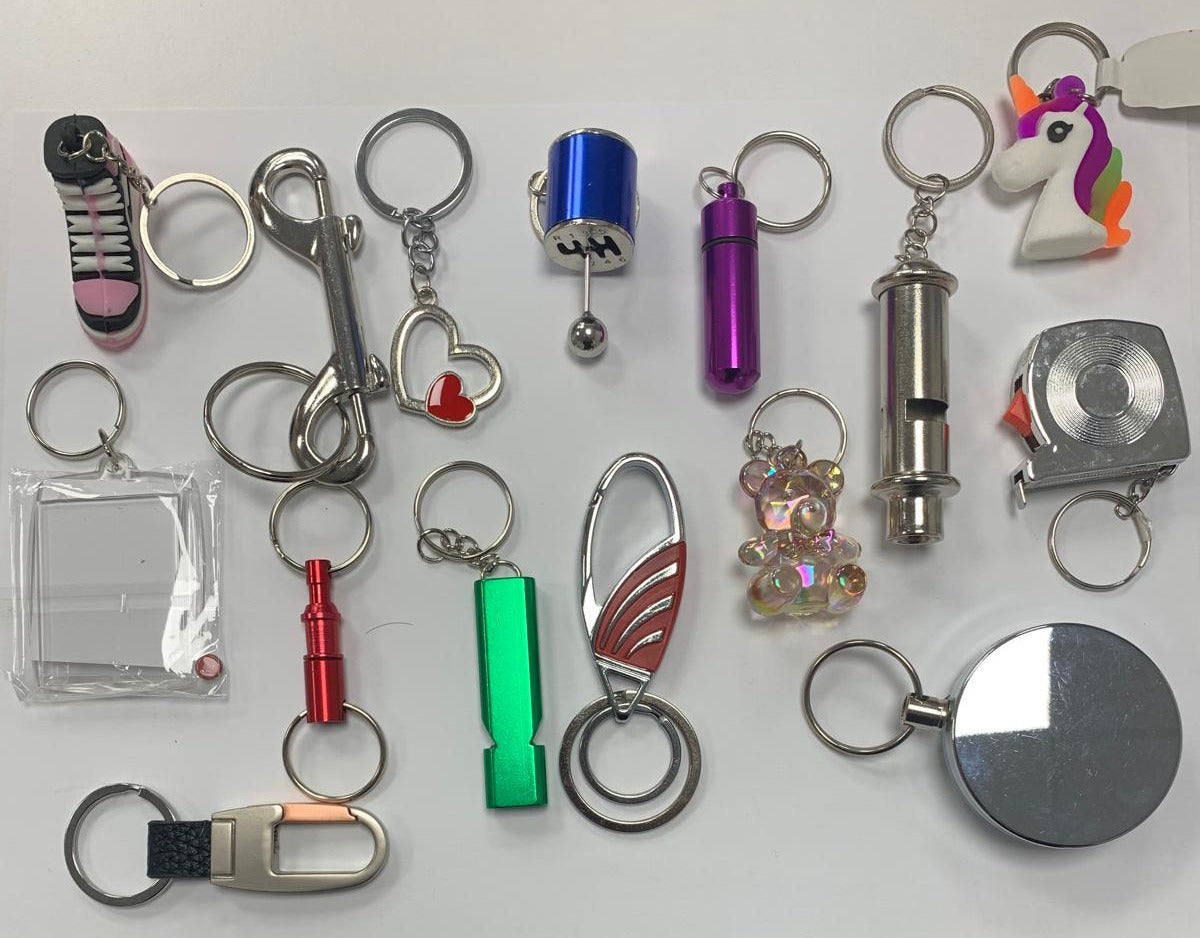 30-Keyring Mix Bag – Perfect for Teacher Prizes, Parties and Event Giveaways