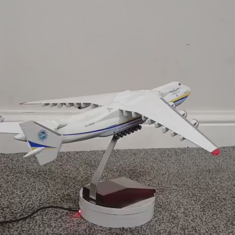 Antonov An-225 Mriya Ukraine Cargo Aircraft Model Plane 1:200