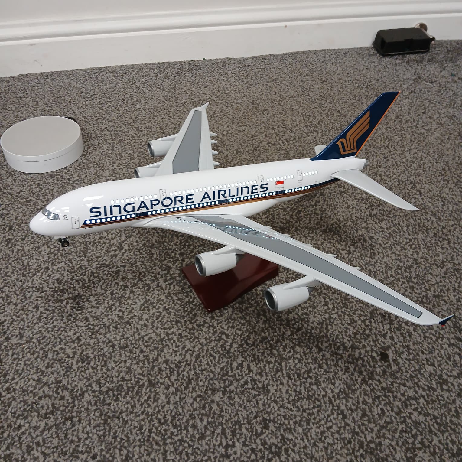 Singapore Airlines Airbus A380 Model Aircraft Large Display Plane