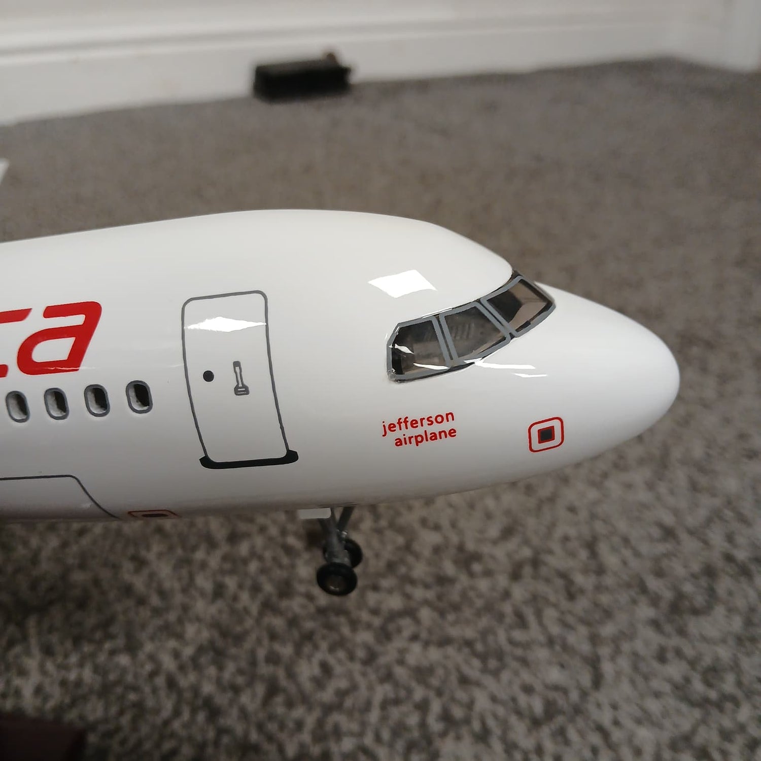 VA Airbus A320 Model Aircraft Large Airline Display Plane