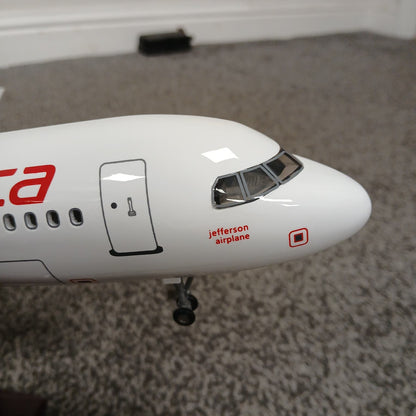 VA Airbus A320 Model Aircraft Large Airline Display Plane